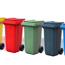 Пластиковые мусорные контейнеры 120 литров: преимущества и особенности