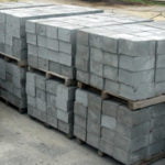 Бетонные фундаментные блоки 20х20х40 см